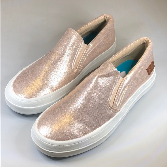 Blowfish Shoes - (p240) Womens Blowfish Slip on Casual Sneakers 8M